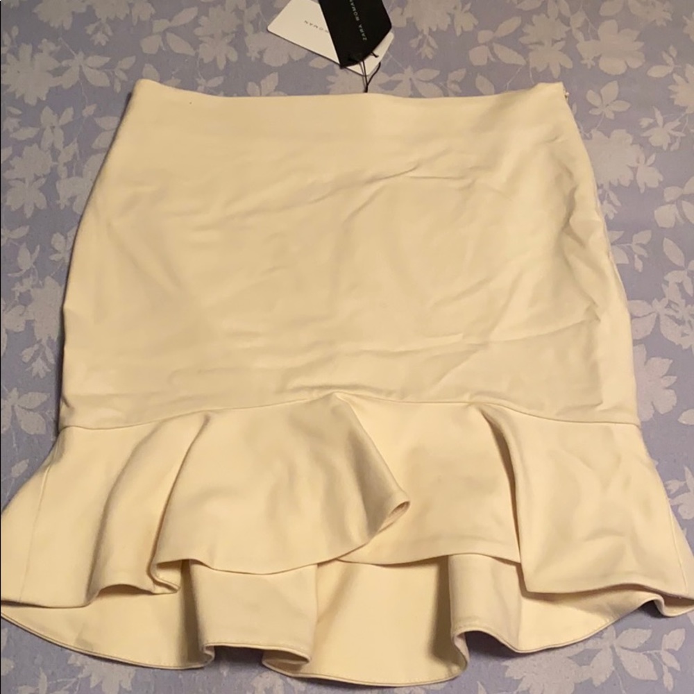 Women’s skirt